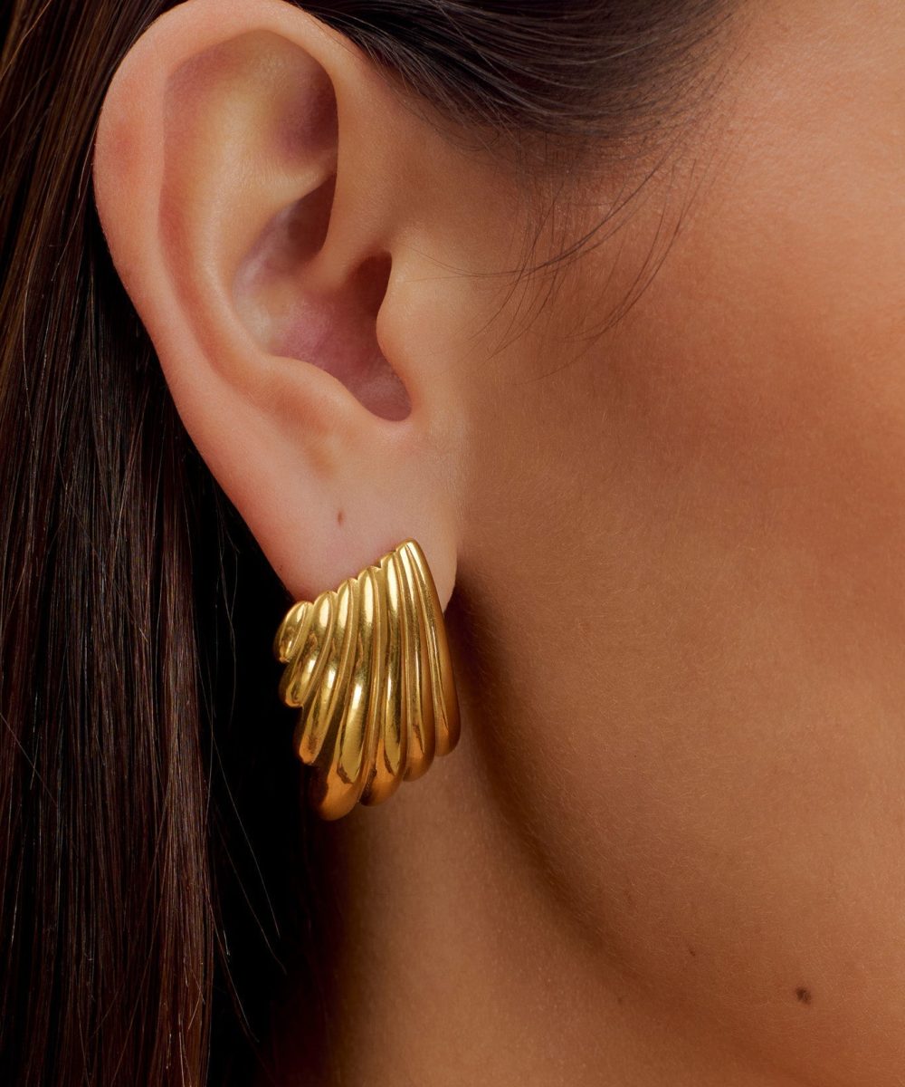 Olympia Textured Square Earrings - Gold