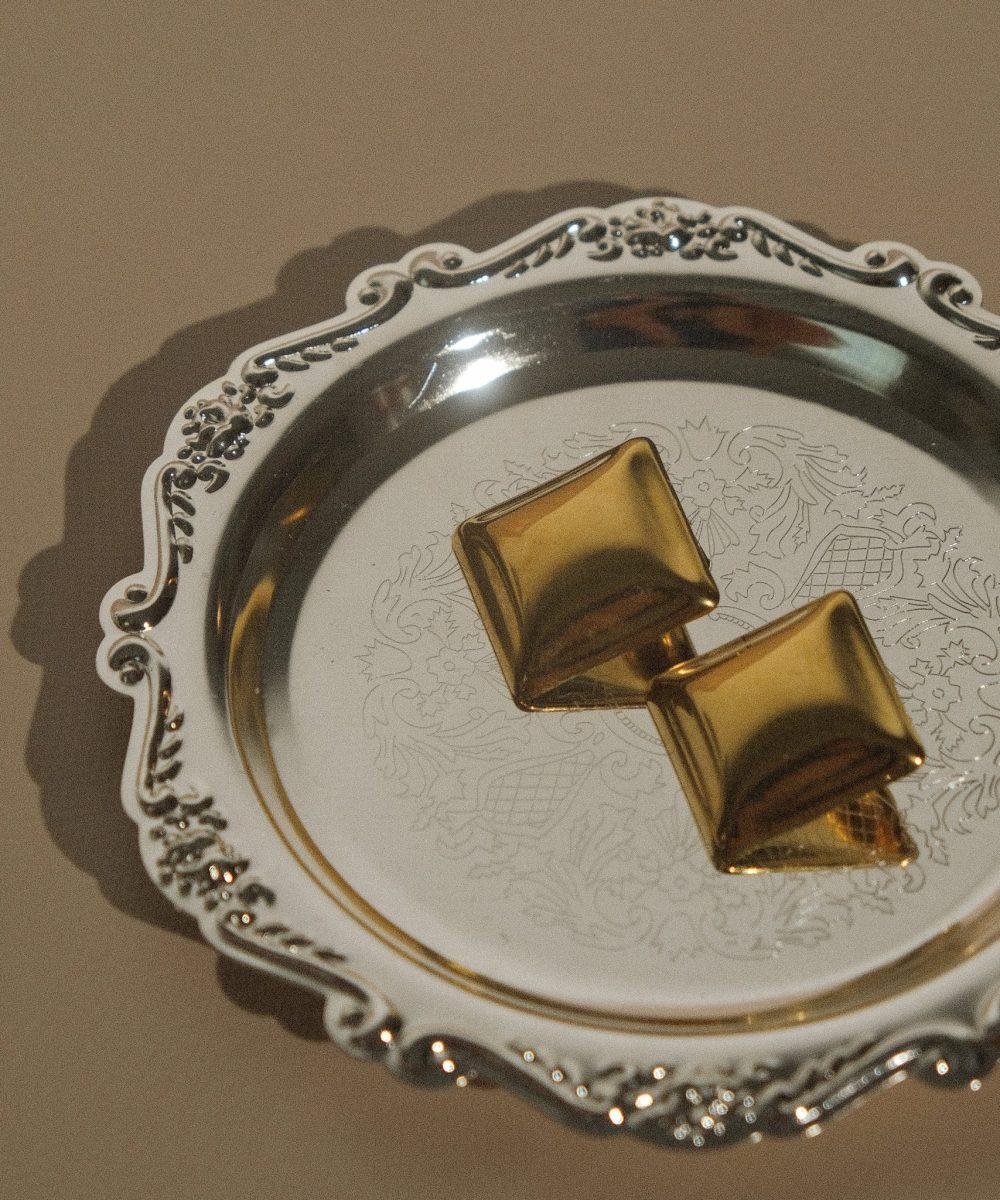 Wilma Square Earrings - Gold