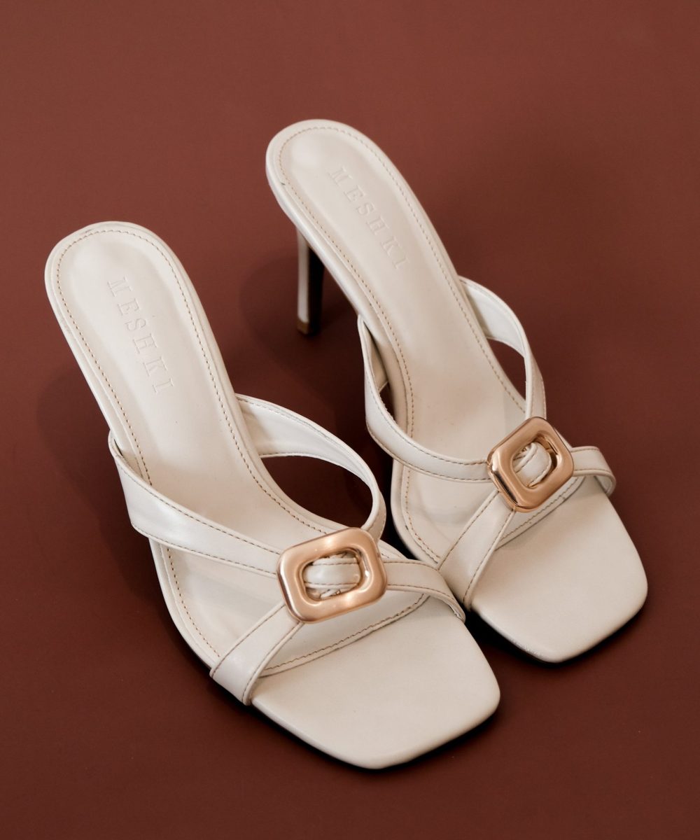 Jodie High Heel With Hardware - Ivory