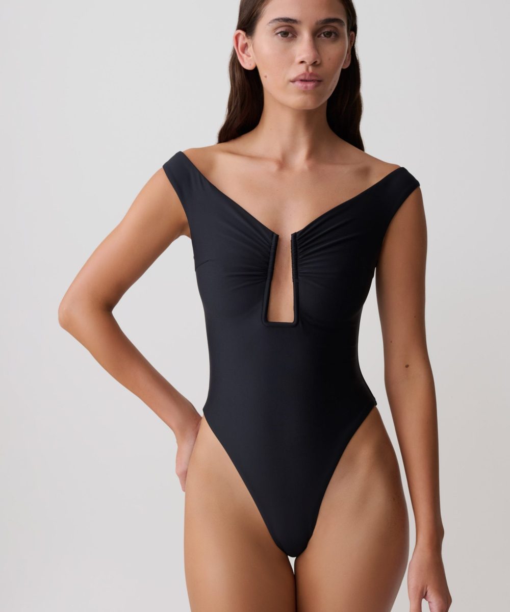 Yumi U-Wire Plunge One Piece Swimsuit - Black